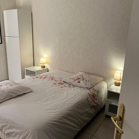 Appartement T2 Avec Terrasse Centre Ville D'Aix En Provence Aix-en-Provence Dış mekan fotoğraf