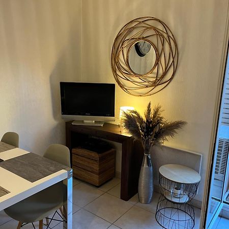 Appartement T2 Avec Terrasse Centre Ville D'Aix En Provence Aix-en-Provence Dış mekan fotoğraf